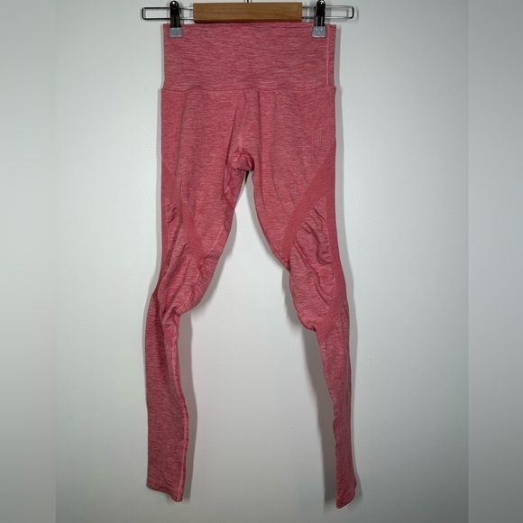 ALPHALETE Rose Pink Aero Leggings Size Small - Picture 2 of 8